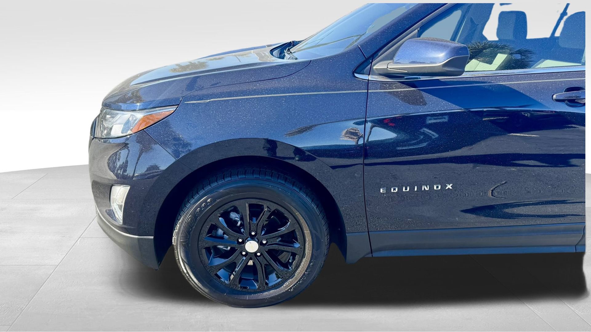 Used 2020 Chevrolet Equinox LT image 18