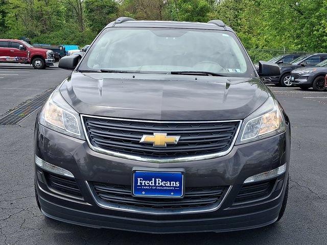 Used 2017 Chevrolet Traverse LS FWD image 3