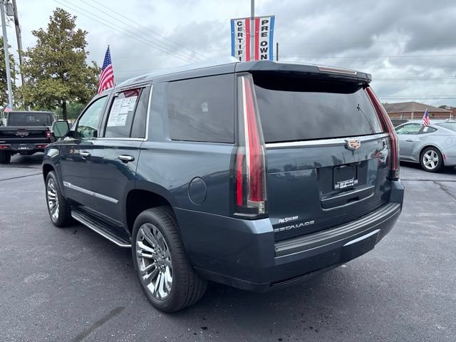 Used 2020 Cadillac Escalade Luxury w/ LPO, Radiant Package AWD/4WD image 10