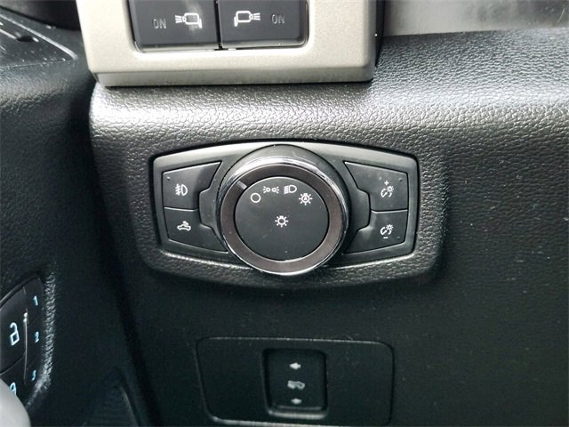 Certified 2019 Ford F250 Lariat w/ Chrome Package image 23