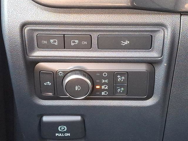 Certified 2022 Ford F150 XLT w/ Equipment Group 302A High image 23