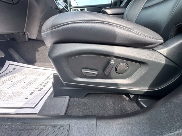 Certified 2023 Ford Explorer XLT w/ Equipment Group 202A AWD/4WD image 26