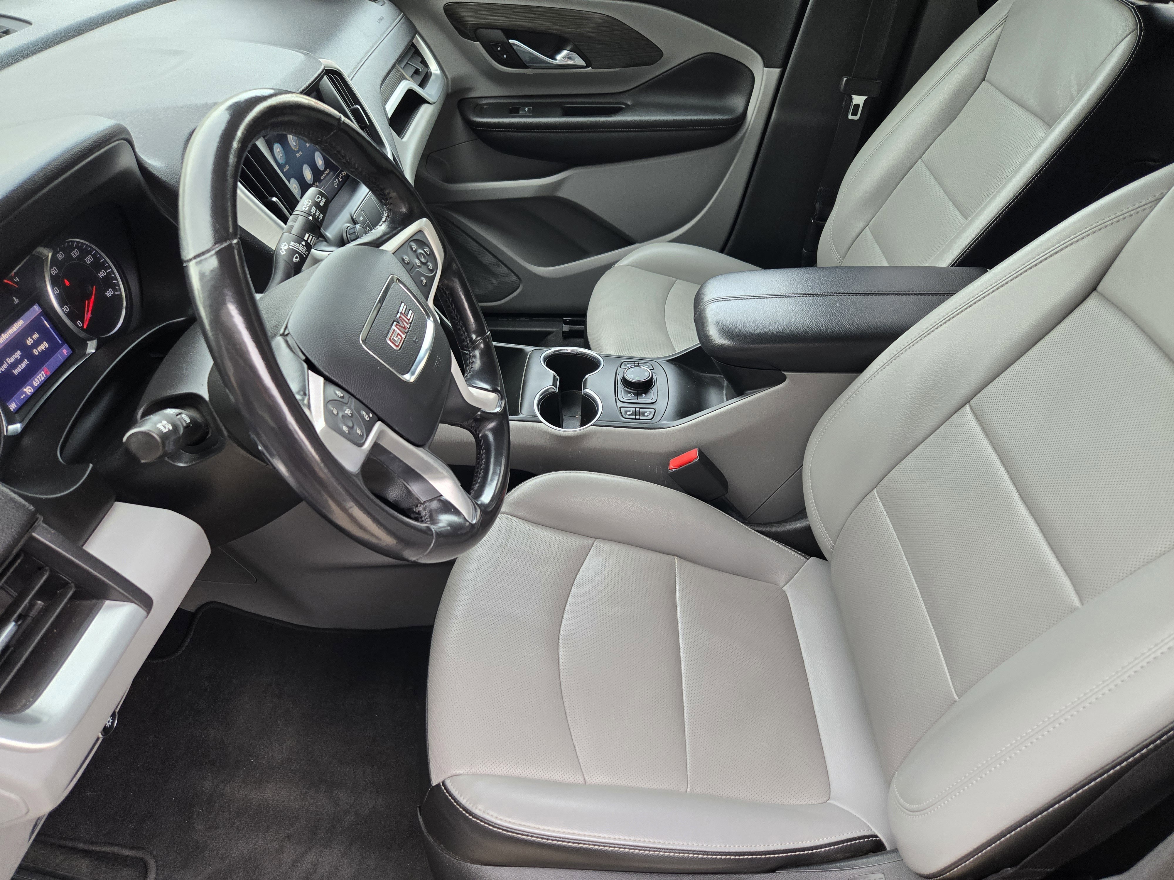 Used 2022 GMC Terrain SLT image 9