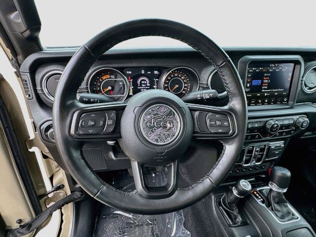 Used 2022 Jeep Gladiator Sport AWD/4WD image 10