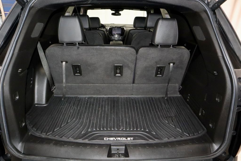 Used 2022 Chevrolet Traverse LT AWD/4WD image 14