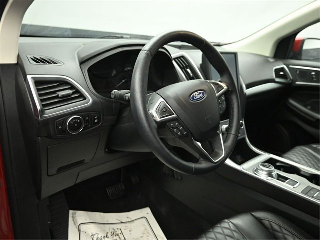 Certified 2024 Ford Edge Titanium image 27