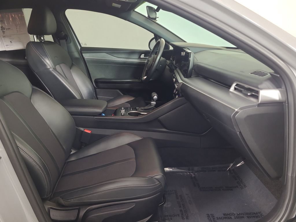 Used 2024 Kia K5 GT-Line w/ GT-Line Premium Package image 19