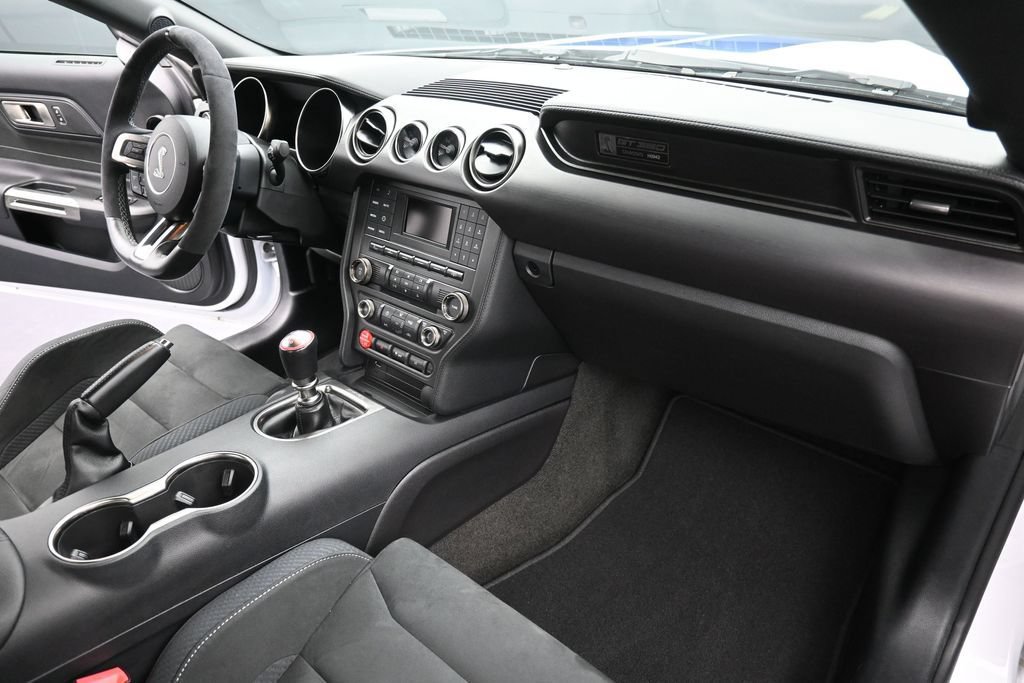 Certified 2017 Ford Mustang Shelby GT350 RWD image 10