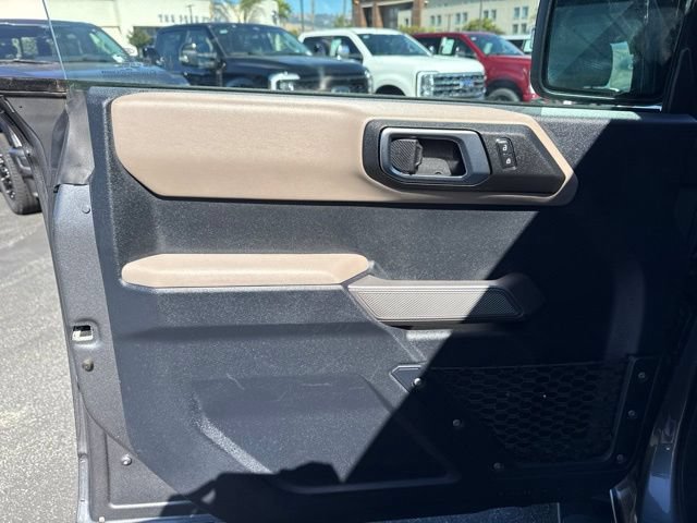 Certified 2022 Ford Bronco Wildtrak AWD/4WD image 14