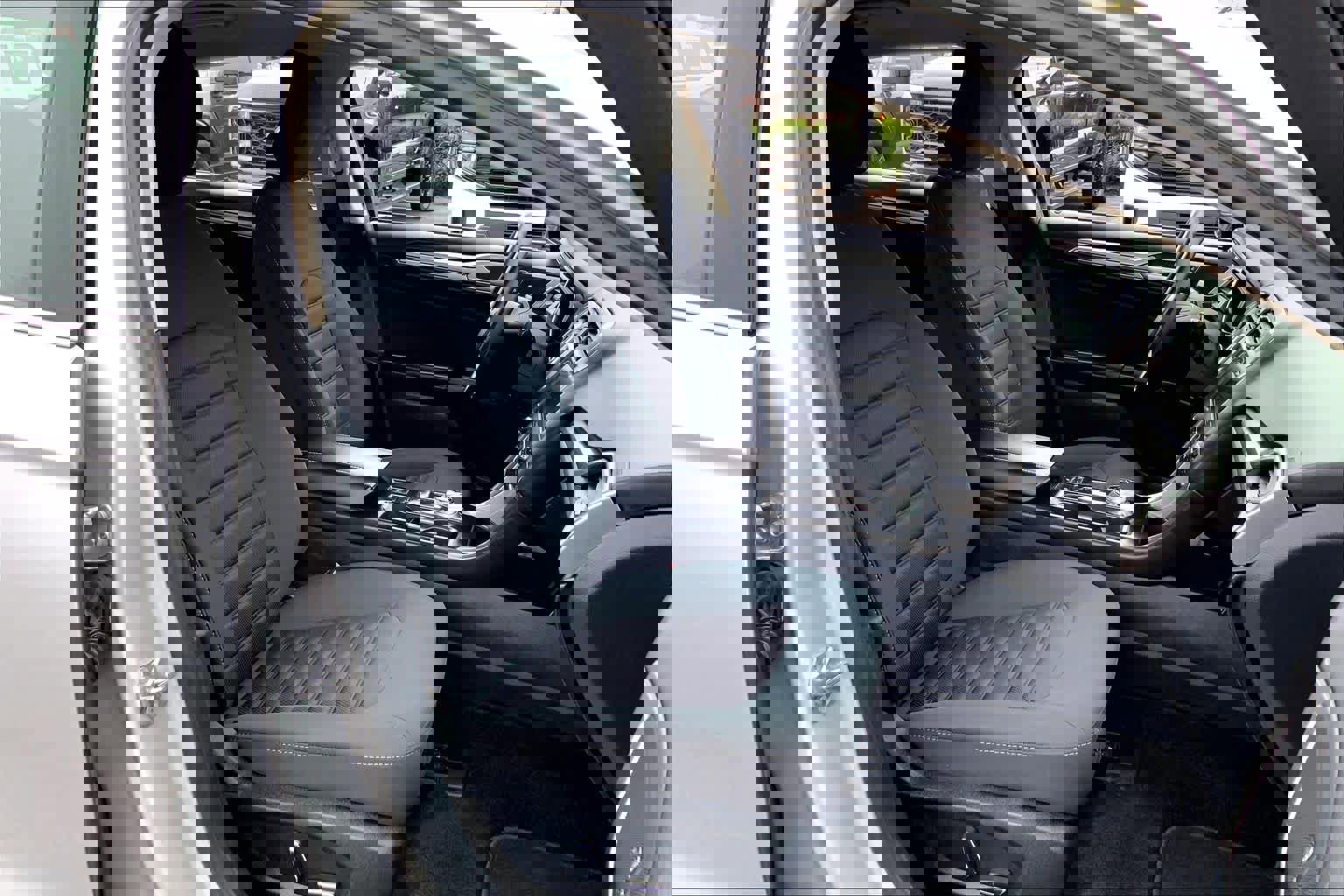 Certified 2019 Ford Fusion SE image 11