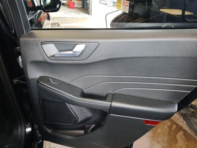 Certified 2024 Ford Escape ST-Line w/ Tech Pack #1 image 41
