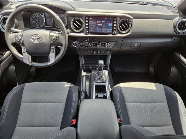 Used 2020 Toyota Tacoma TRD Sport AWD/4WD image 16