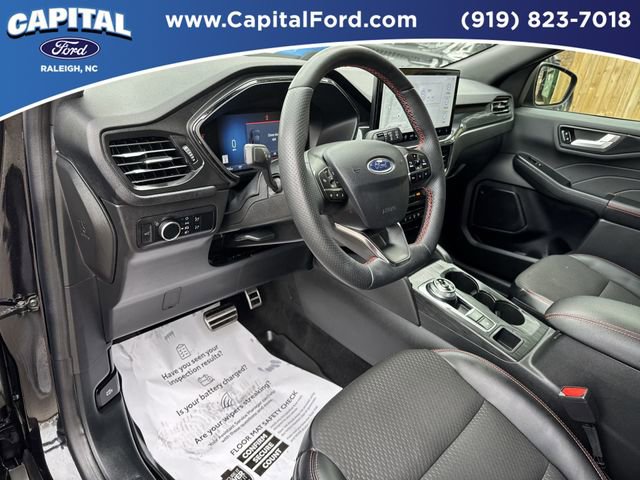 Certified 2024 Ford Escape ST-Line w/ Tech Pack #1 image 22