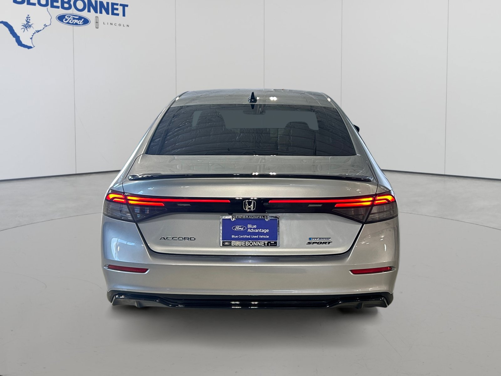 Used 2024 Honda Accord Sport image 6