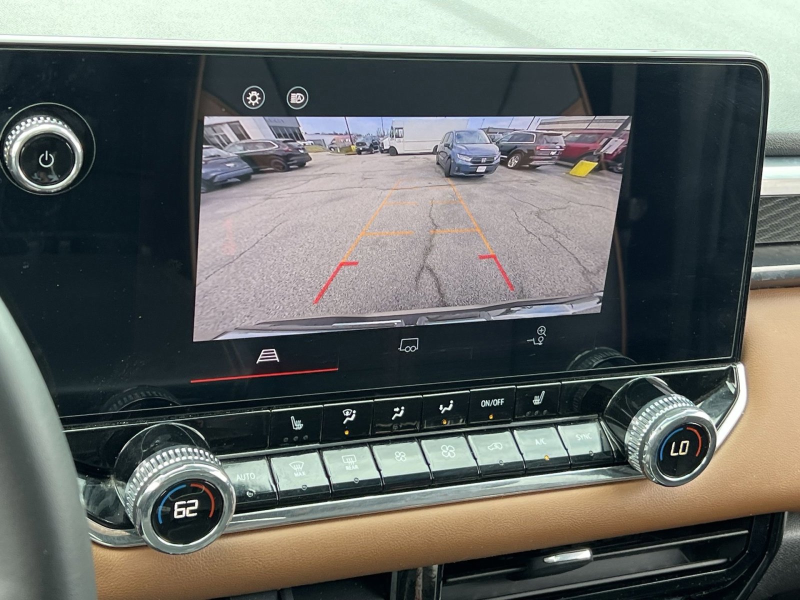 Used 2023 GMC Canyon AT4 image 19