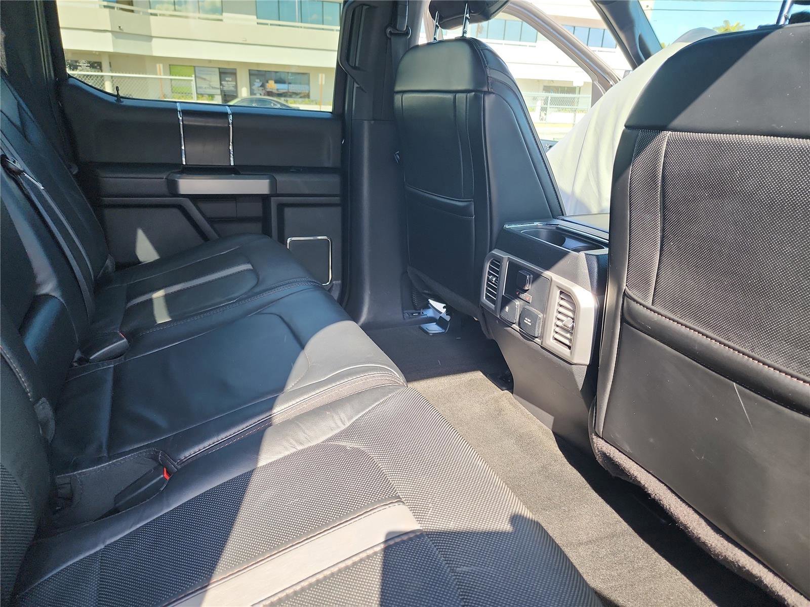 Certified 2018 Ford F250 Platinum w/ Platinum Ultimate Package image 25