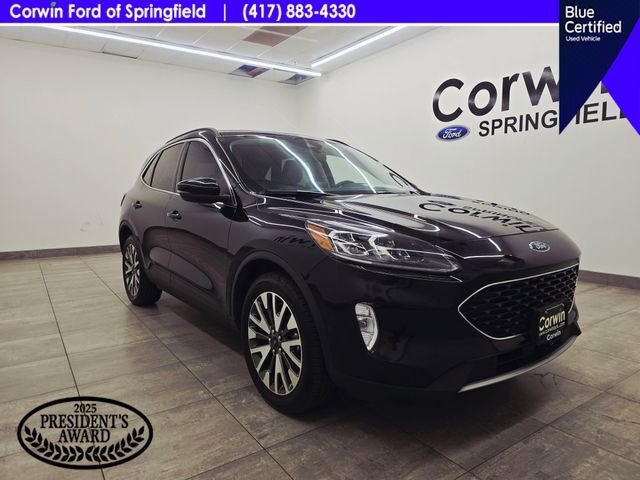 Certified 2020 Ford Escape Titanium image 6