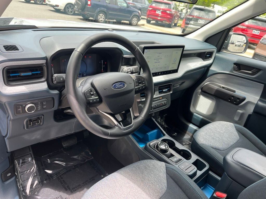 Certified 2025 Ford Maverick XLT w/ XLT Luxury Package AWD/4WD image 24