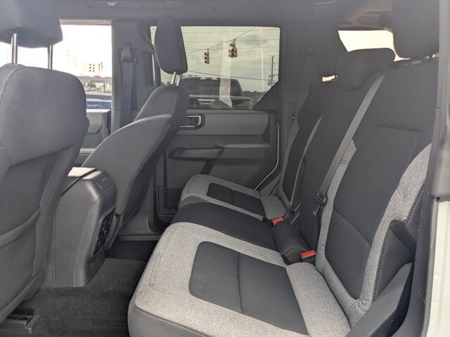 Certified 2022 Ford Bronco Big Bend w/ Sasquatch Package AWD/4WD image 28