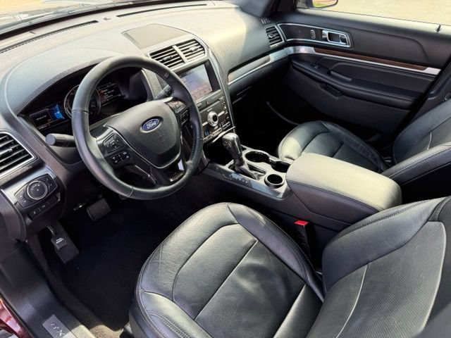 Certified 2019 Ford Explorer Limited w/ Ford Safe & Smart Package FWD image 14