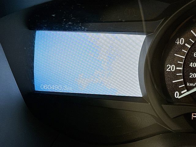 Certified 2017 Ford Fusion SE w/ Equipment Group 202A image 18