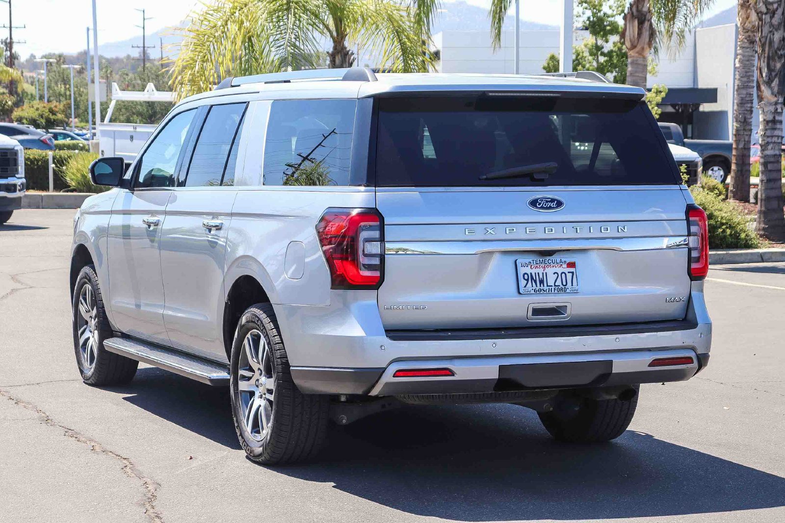 Certified 2022 Ford Expedition Max Limited AWD/4WD image 7