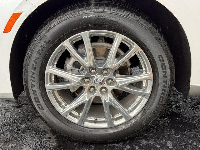 Used 2023 Buick Enclave Essence w/ Experience Buick Package AWD/4WD image 6