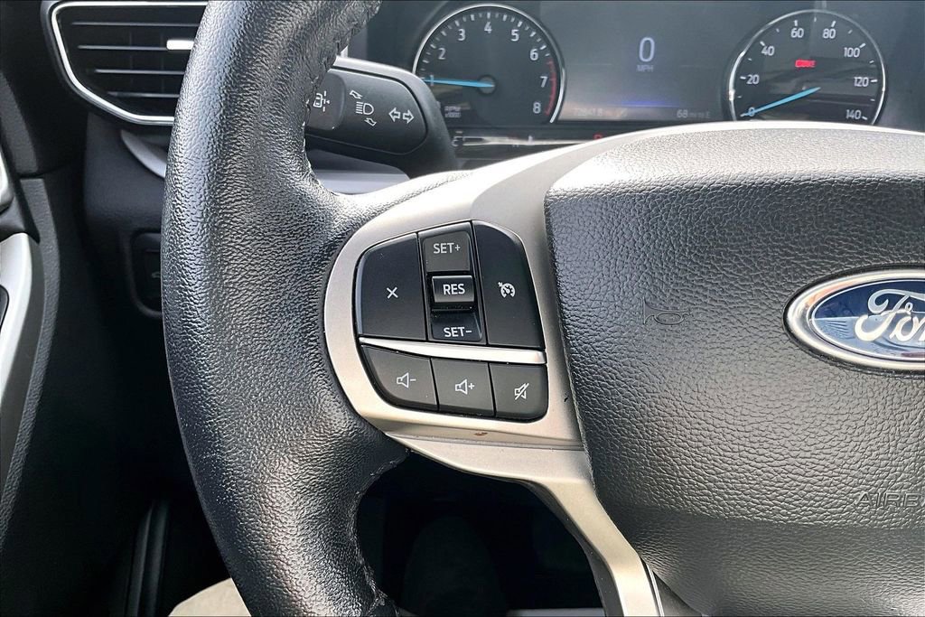 Certified 2023 Ford Explorer XLT w/ Equipment Group 202A image 17