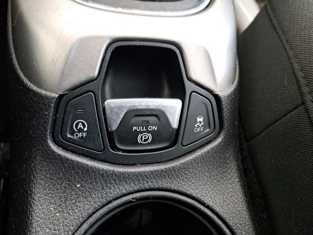 Used 2019 Jeep Compass Sport AWD/4WD image 15