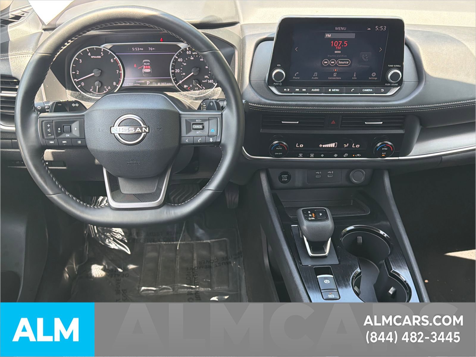 Used 2025 Nissan Rogue SV FWD image 27