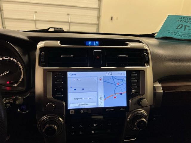 Used 2023 Toyota 4Runner Limited AWD/4WD image 13