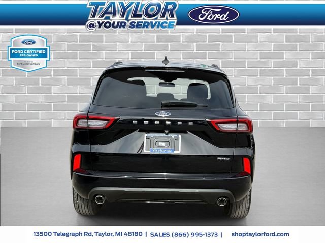 Certified 2023 Ford Escape ST-Line image 4