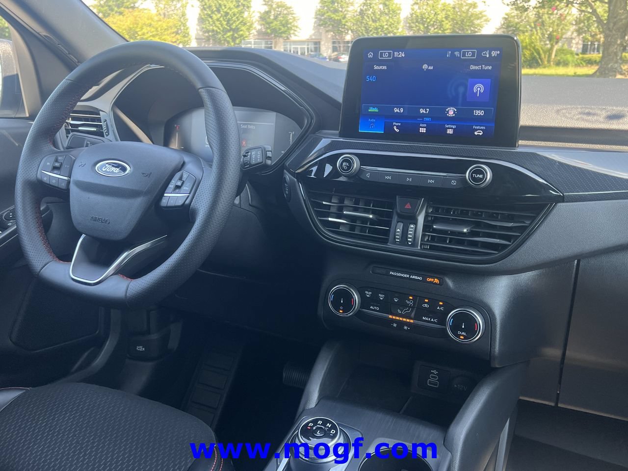 Certified 2025 Ford Escape ST-Line FWD image 6