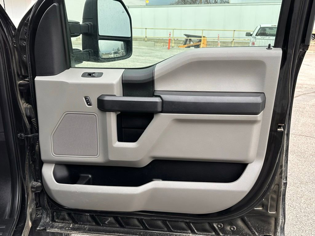 Certified 2020 Ford F250 XL w/ STX Appearance Package image 22