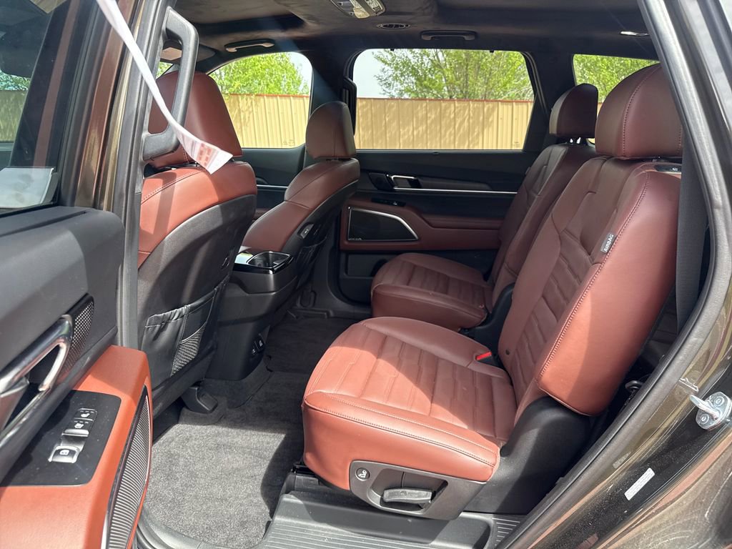 Used 2024 Kia Telluride SX Prestige AWD/4WD image 20