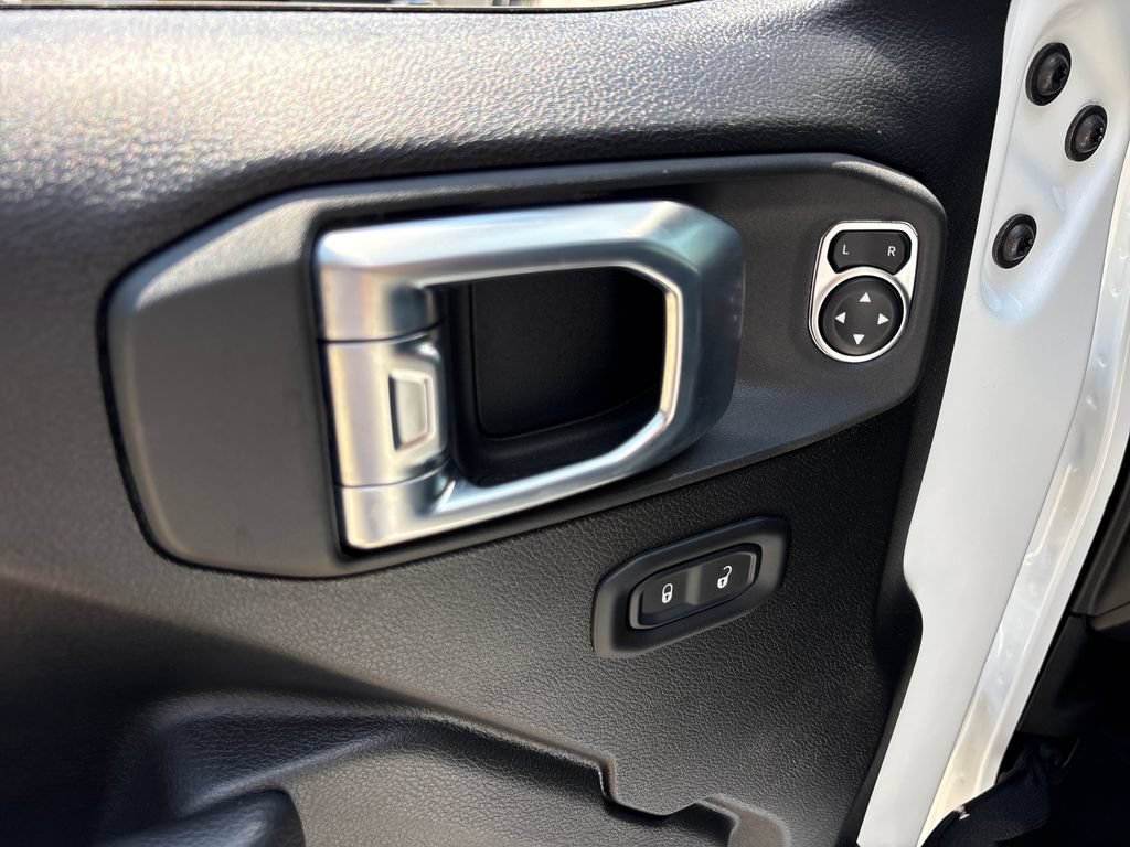 Used 2026 Jeep Gladiator Sport AWD/4WD image 41