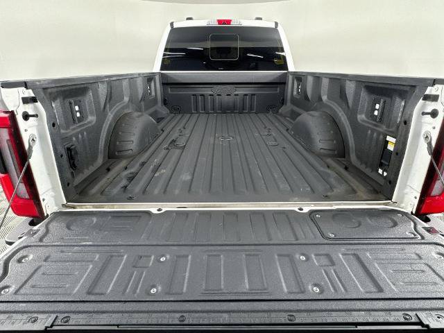 Certified 2025 Ford F450 Platinum w/ Platinum Plus Package AWD/4WD image 27