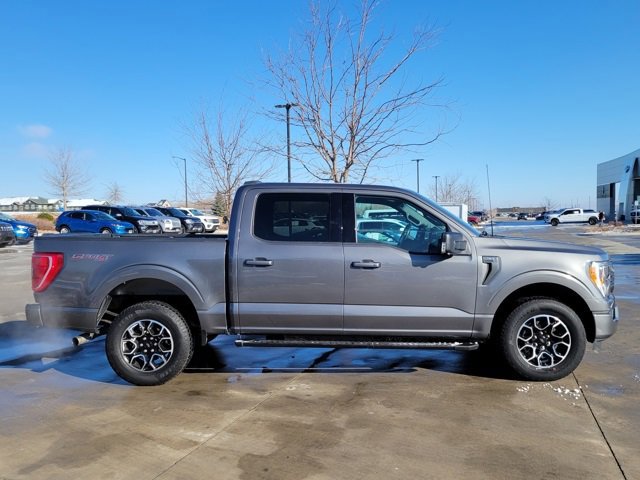 Certified 2022 Ford F150 XLT w/ Equipment Group 302A High image 4