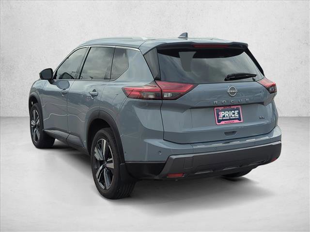 Used 2025 Nissan Rogue SL image 7