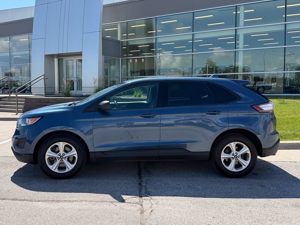 Certified 2018 Ford Edge SE AWD/4WD image 3