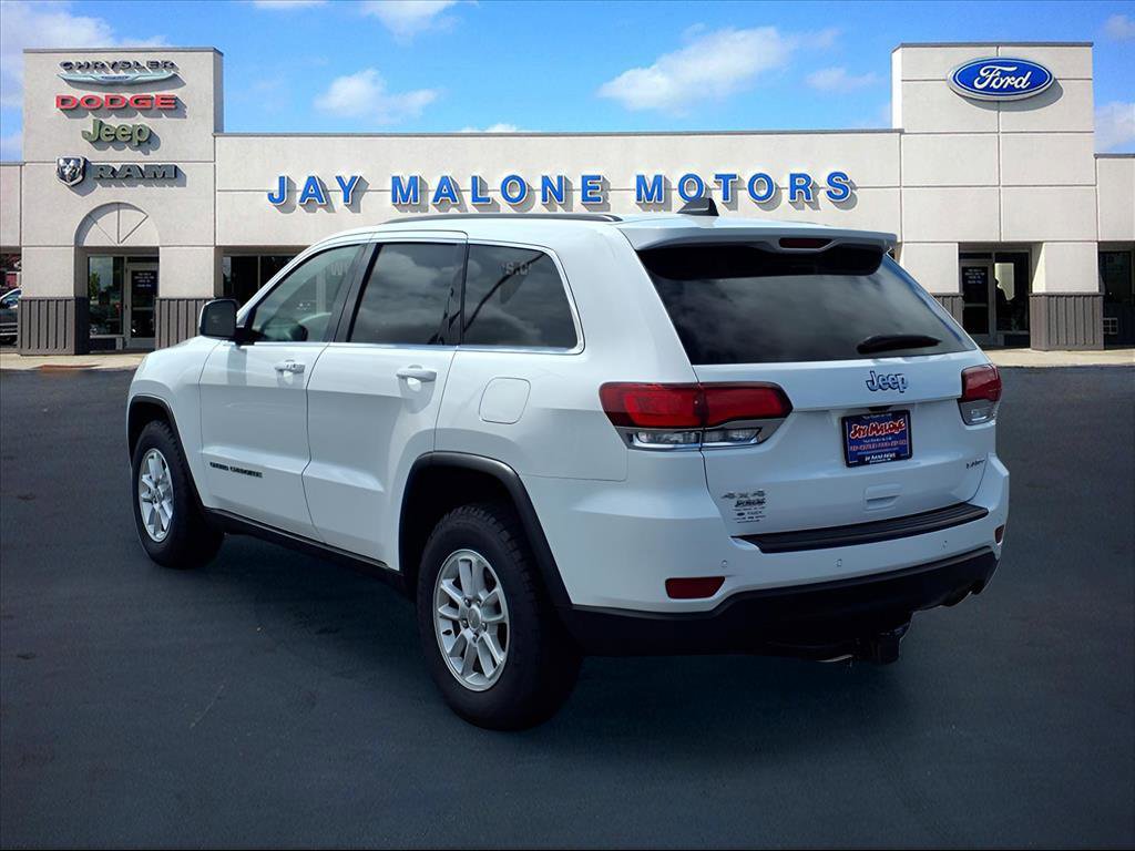 Used 2020 Jeep Grand Cherokee Laredo image 4