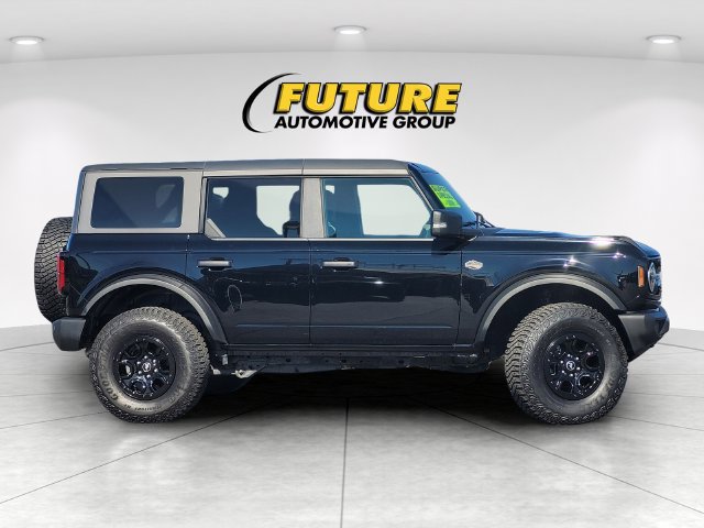 Certified 2022 Ford Bronco Wildtrak AWD/4WD image 3