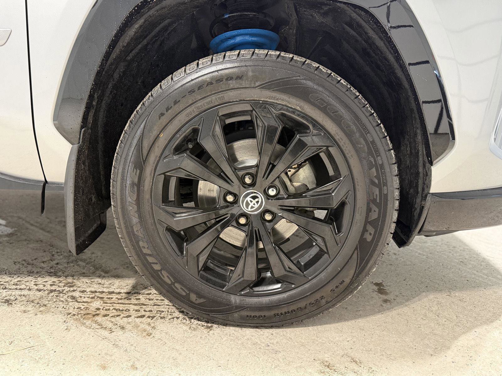 Used 2022 Toyota RAV4 XSE image 23