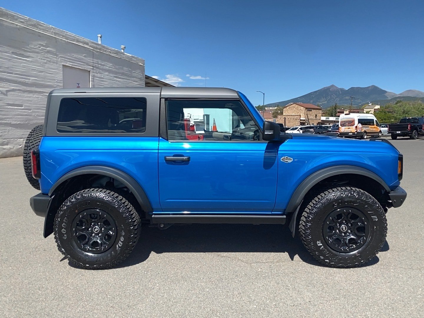Certified 2023 Ford Bronco Wildtrak AWD/4WD image 4