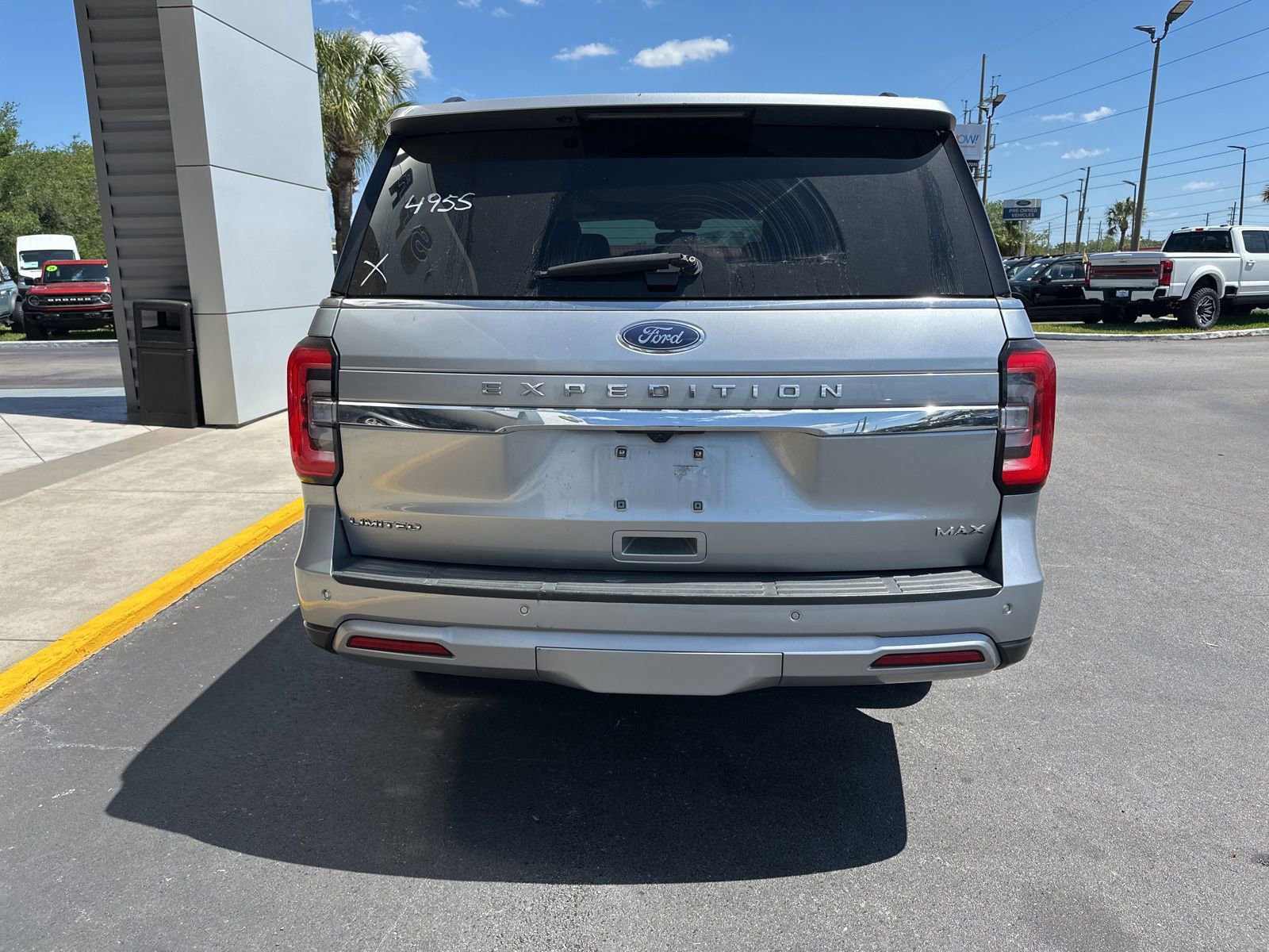 Certified 2024 Ford Expedition Max Limited RWD image 5