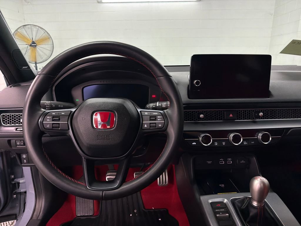 Used 2023 Honda Civic Type R image 8