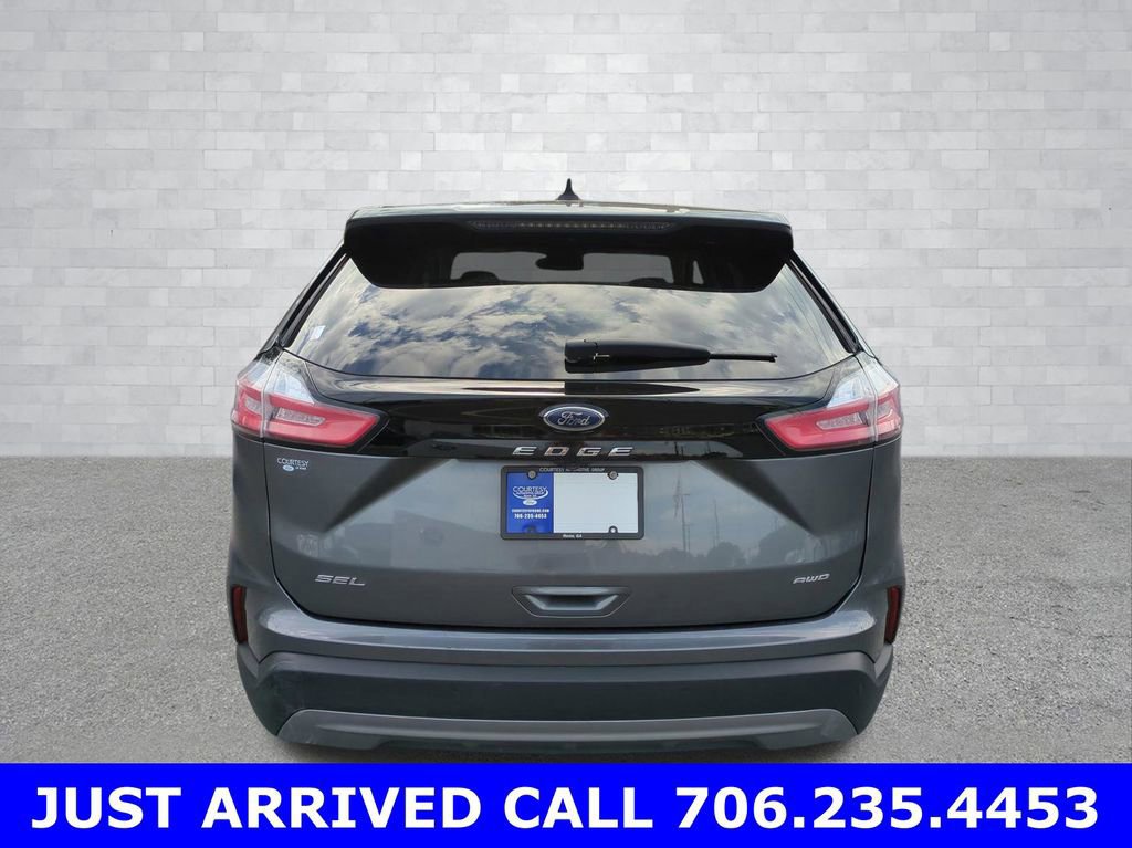 Certified 2024 Ford Edge SEL image 4