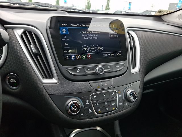 Used 2025 Chevrolet Malibu LT FWD image 23