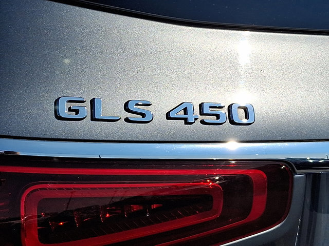 Used 2021 Mercedes-Benz GLS 450 4MATIC image 34