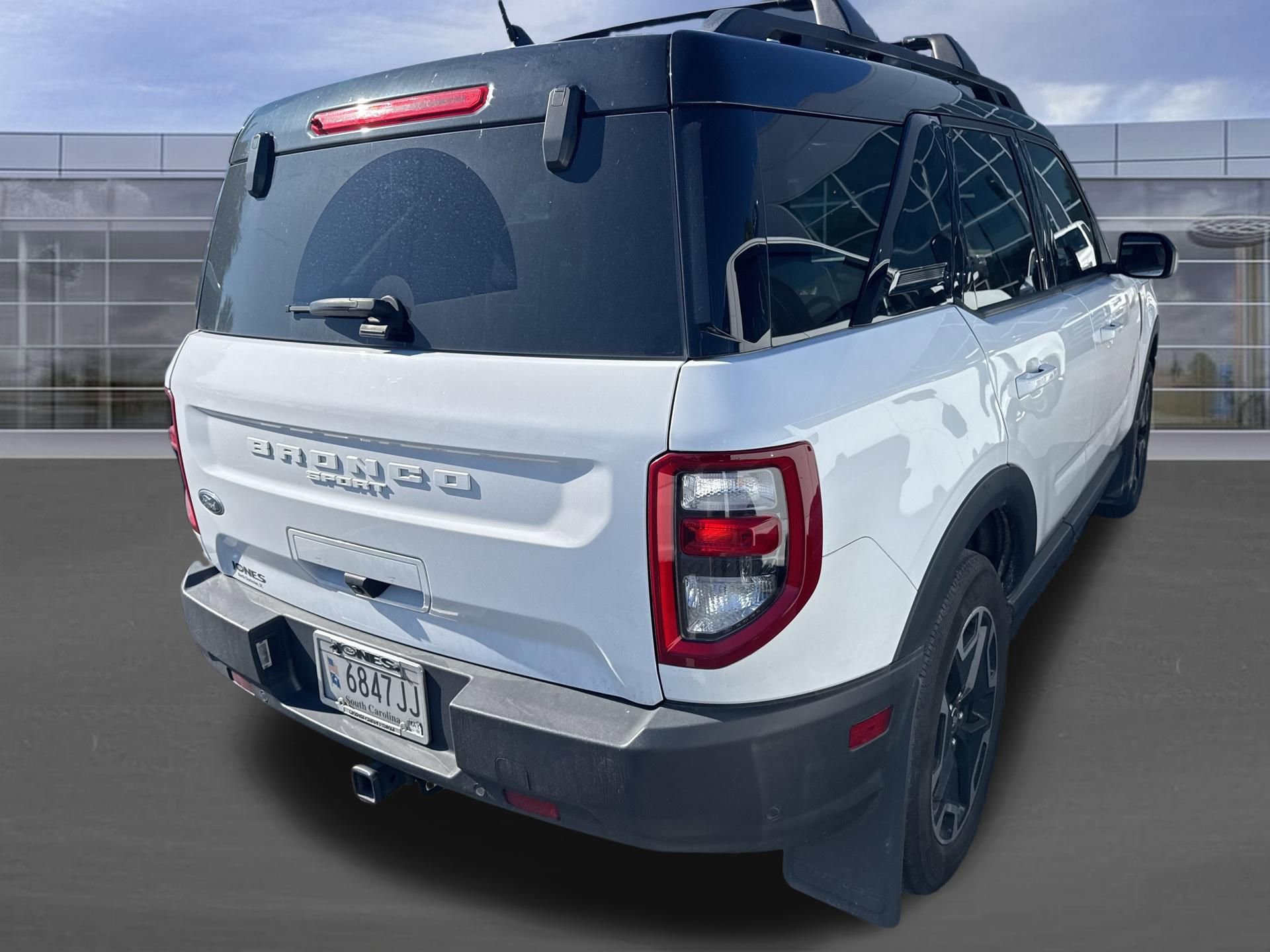 Certified 2023 Ford Bronco Sport Outer Banks w/ Tech Package image 4